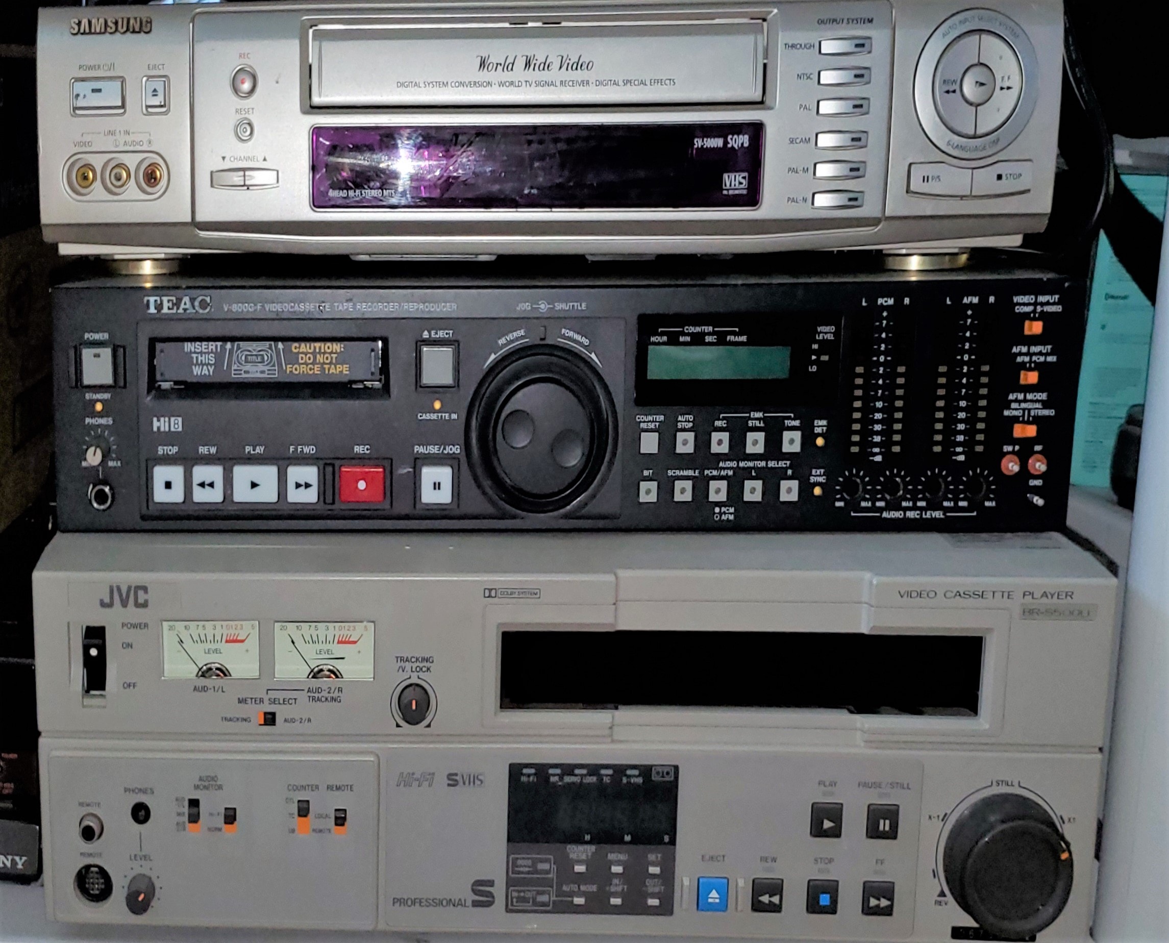 Broadcast-grade VCR used for tape digitizing
